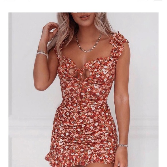 Mini Floral Ruffled Dress - Picture 2 of 2